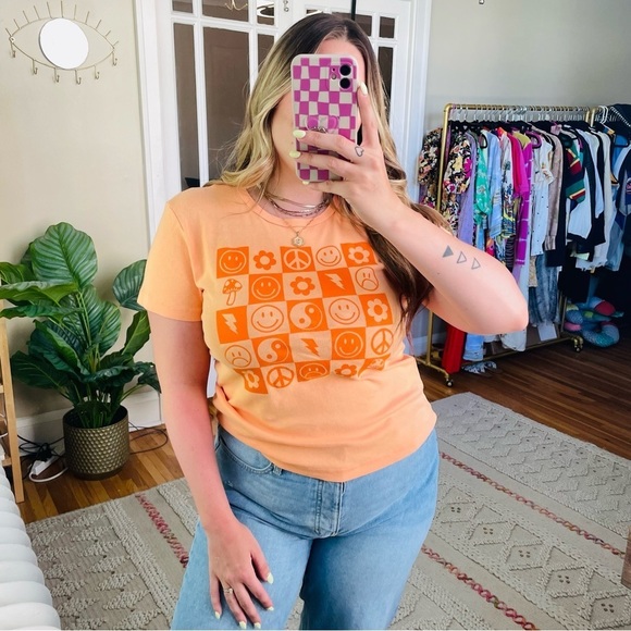 PacSun Orange Checker Symbol Grid Tee - Picture 5 of 9